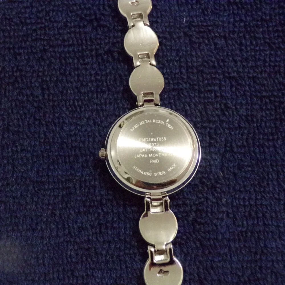 Women's Rhinestone-Encrusted Bezel Watch & Matching Bracelet in Gift Box 7